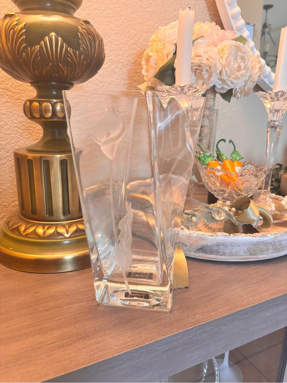 Mikasa Clear Glass Vase with White Etched Calla Lily